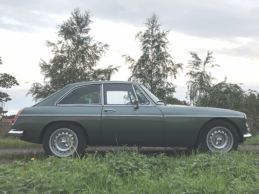 Classic and sports car from CCHL