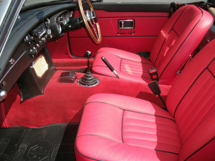Classic and sports car from CCHL
