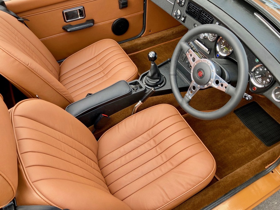 Classic and sports car from CCHL