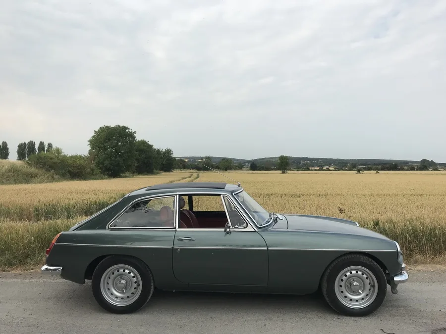 MGB GT V8