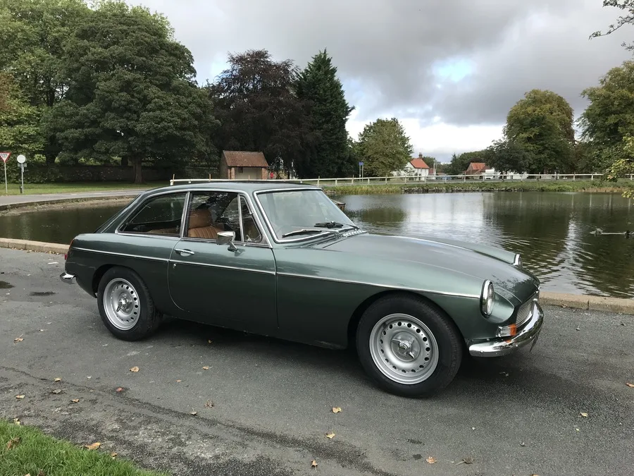 MGB GT